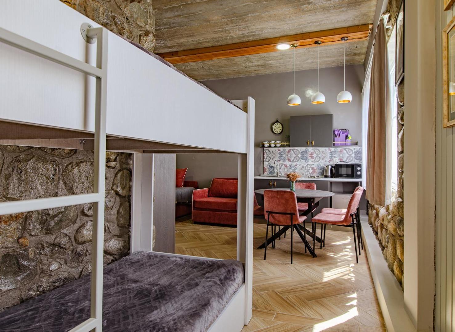 Guesthouse Of Manoni Ratiani Mestia Exterior photo